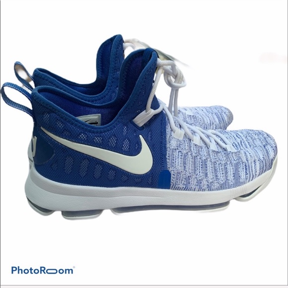 kd blue and white